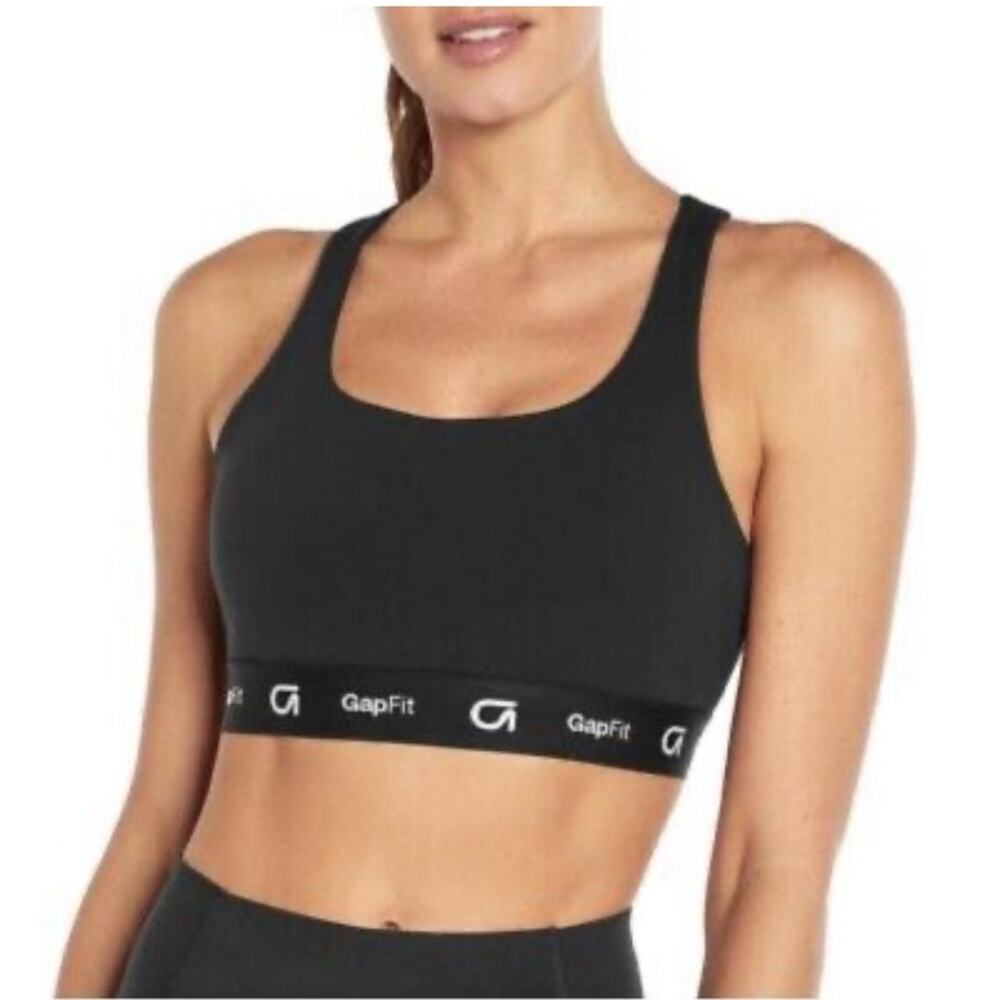 $5 in a Bundle Gap Fit 4 Way Stretch Moisture Wicking Racerback Sports Bra